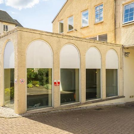 Central Bright 3 Bed Flat With Pool & Parking EDI Buitenkant foto