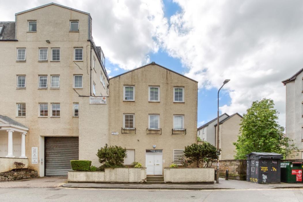 Central Bright 3 Bed Flat With Pool & Parking EDI Buitenkant foto